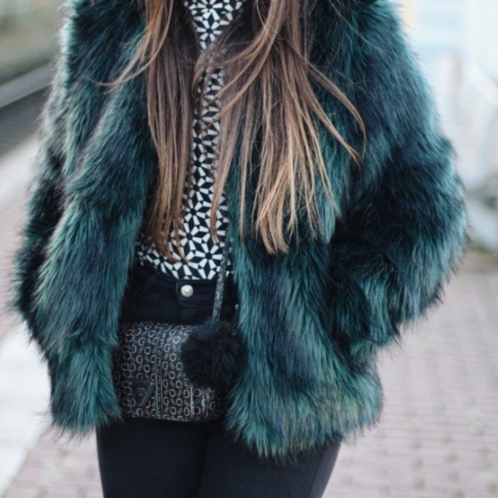 Faux Fur Coat - IVYREVEL Emerald Green